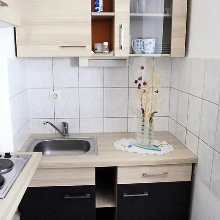 5285c Lägenhet